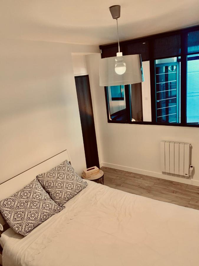 Superbe appartement en hyper centre de Charleville Extérieur photo